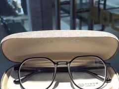 -Trend1881视光·蔡司视觉(领展广场店)