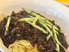 炸酱面-桃园中华料理炸酱面(燕儿岛路店)