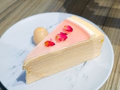 荔枝玫瑰千层蛋糕-香港地甜品