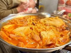 部队火锅-富乐满韩国正宗炸鸡韩国料理(虹泉路店)