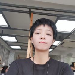 -88潮牌造型烫发·染发