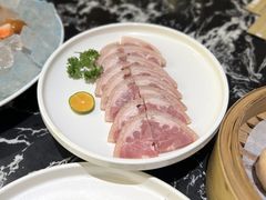 拆骨沙姜猪手-小東馆(东纵路店)
