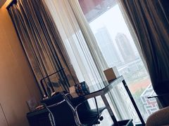 -广州天河希尔顿酒店