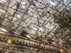 -乐蓬马歇百货公司(Rive Gauche)