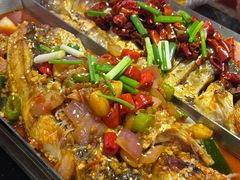 -鸣记脆皮烤鱼·海鲜烤鱼(亿合城店)