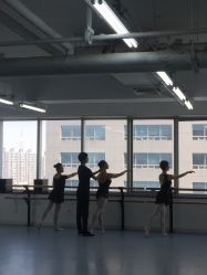 -德加芭蕾·舞蹈培训