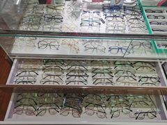 -华彬眼镜专业渐进配镜(潘家园店)