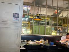 大堂-钱小奴海鲜自助黑金店(杭州滨江龙湖店)