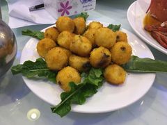 黄金汤圆-渔中舟海鲜大排档(普陀沈家门店)