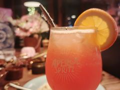 -SISTERS BAR RESTAURANT川意酒馆(嘉善老市H楼店)