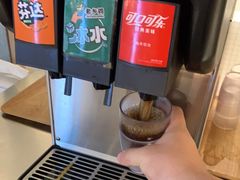 -老乡鸡(上海白玉兰广场店)