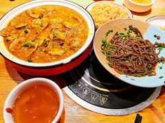 -六月雪干锅(绵阳王府井百货店)