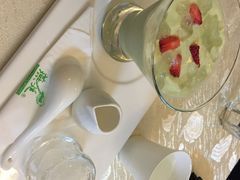 燕庭燕窝下午茶(南京西路店)-燕庭·纯燕窝·甜品下午茶(南京西路店)