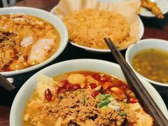 -粉家柳州螺蛳粉(杨宅路店)