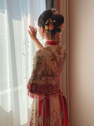 -艾米丽婚纱礼服