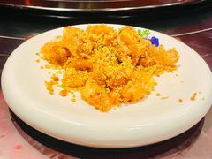 黄金炒虾球-誉八仙粤菜(万象天地店)