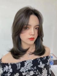 -东秀护肤造型