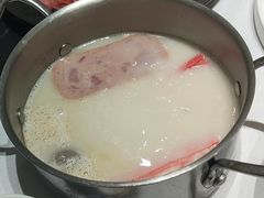 -红鼎豆捞·专注品质海鲜20年(宝丰路店)