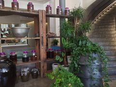 -亭下湖饭店(康岭店)