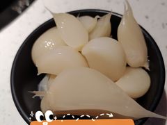 餐前糖蒜瓣-京韵胡同·酱香羊蝎子火锅涮肉(长寿路店)