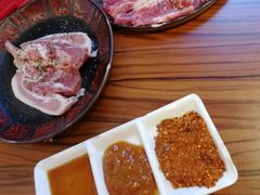 -烧肉一番·新韩式炭火烤肉(大岭山店)