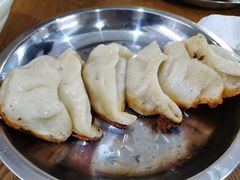 -黄阿姨锅贴大王(万航渡路店)