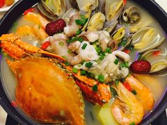 冬日养生海鲜锅-渔娘渔家丹东海鲜(东直门店)