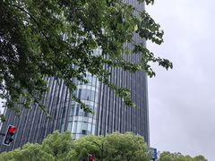 -上海跨国采购会展中心