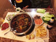 -朱氏胖子烂火锅(洪崖洞店)