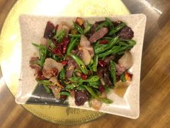 -邛海风味特色菜馆