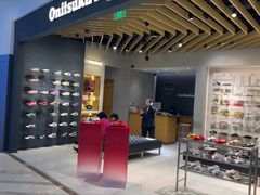 -Onitsuka Tiger(港汇恒隆广场店)