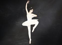 点击看大图 -THE QUEEN(北京店)