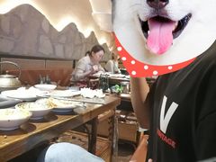 -老牌坊云南鱼豆花火锅(哈西万达店)