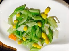 -宝燕海货工场(长江国际店)