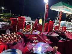 -亚龙湾希尔顿自助餐厅·海鲜·烧烤·沙滩BBQ·现场乐队