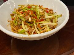 -新李记 · 口味菜馆(南郊公园店)