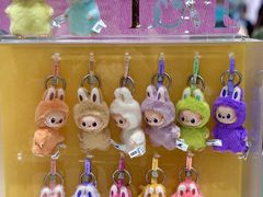 -泡泡玛特POPMART(国金街店)
