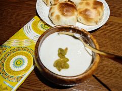 -盾亚新疆餐厅(松江万达广场店)
