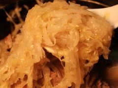 酸菜脊骨-砂锅酱骨