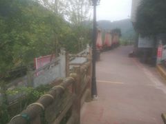 -楠柏弯休闲山庄(梨花溪店)