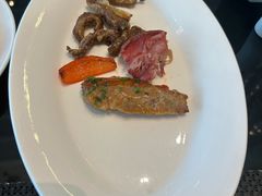 -圣丰索菲特·2 On 988 Café 自助餐厅