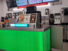 -沪上阿姨·臻选茶饮(上海环球港店)