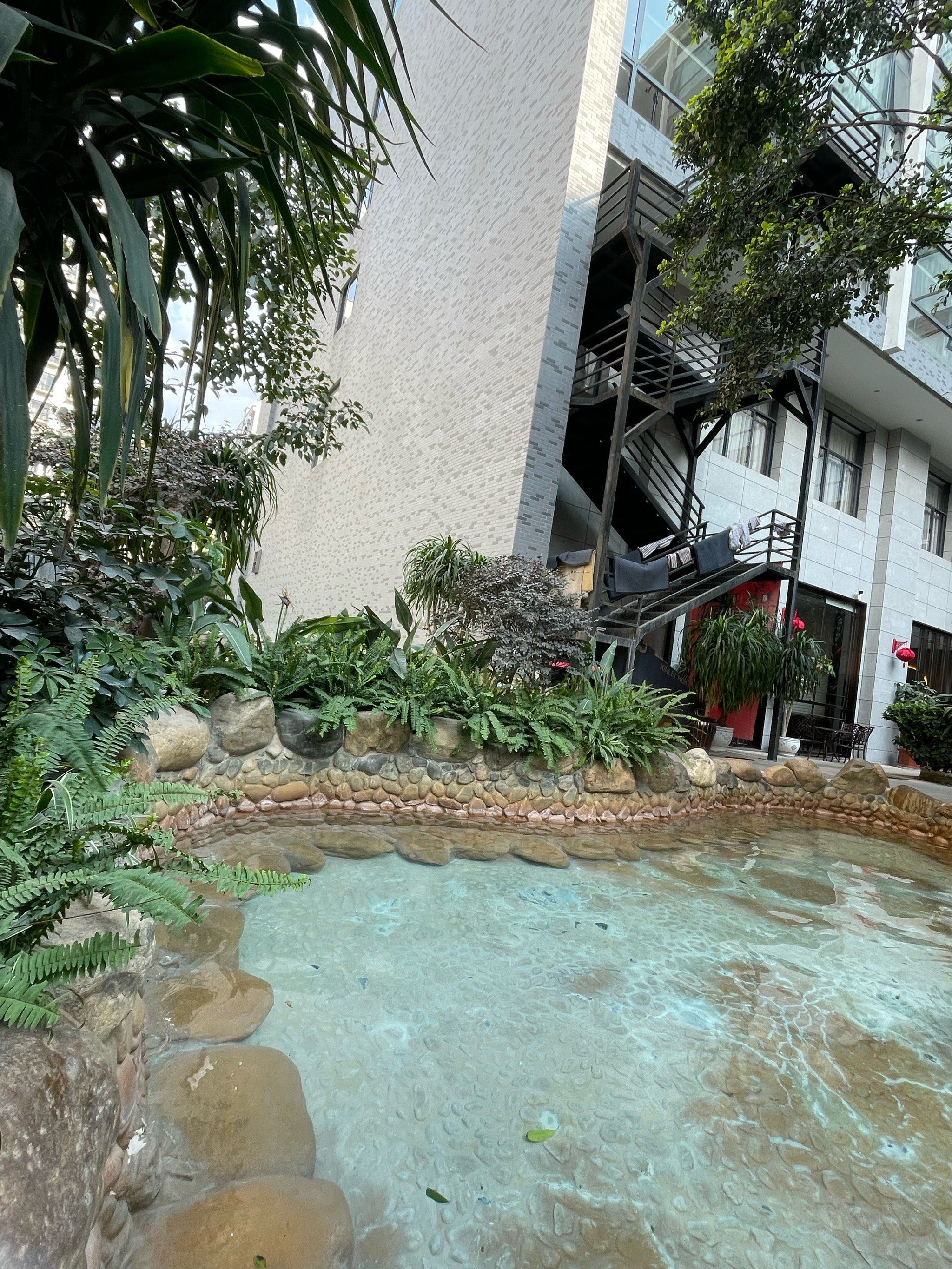 0元玩转这座城 弥勒温泉