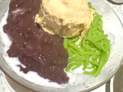 猫山王榴莲红豆煎蕊-关夫人餐厅(阳光广场店)