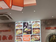 -阿瓦山寨·湘菜现炒·剁椒鱼头王(咸阳总店)