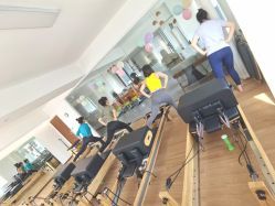 -馨媛瑜伽普拉提