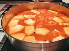 -尚尚仙·酸汤猪手·猪肚鸡火锅(华联万柳购物中心店)