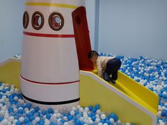 -小门牙好性格托育(北外滩中心)