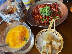 -包整·丝娃娃(一览甲秀楼风景店)