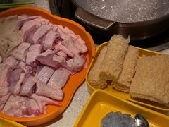 -润园四季椰子鸡火锅(海上世界店)